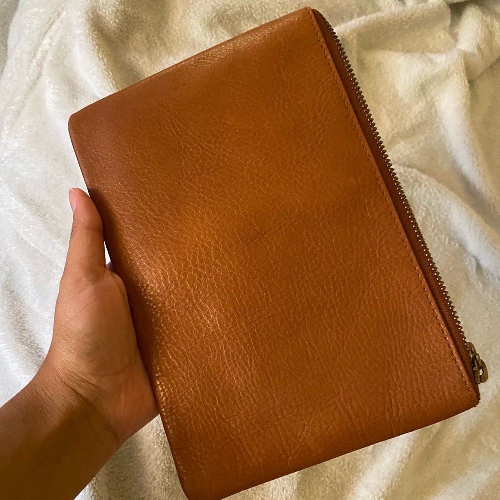 Madewell pouch